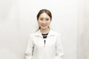 葉山愛弥